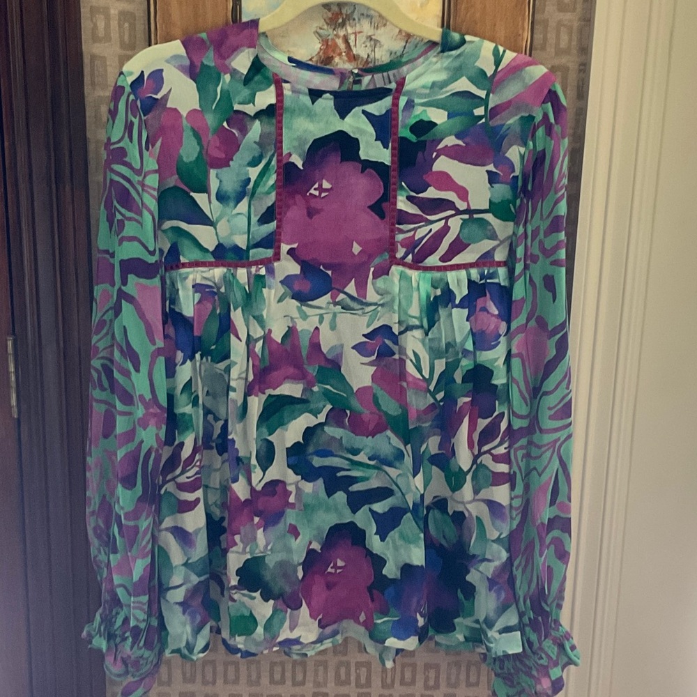 Fabulous anthropology viscose, colorful, gorgeous pattern &colors.  Worn once. M